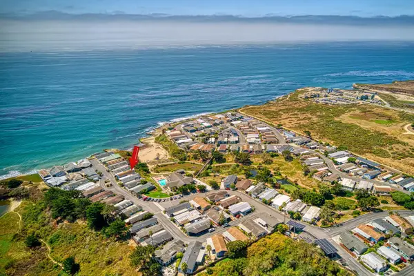 2395 Delaware Avenue, SANTA CRUZ, CA 95060