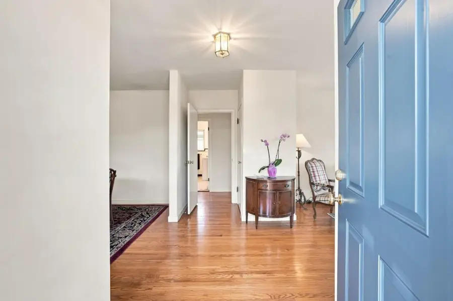 334 Oakview Drive, San Carlos, CA 94070 - #3