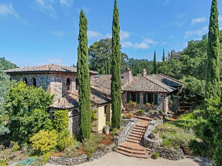 600 Moore Road, Woodside, CA 94062 - #2