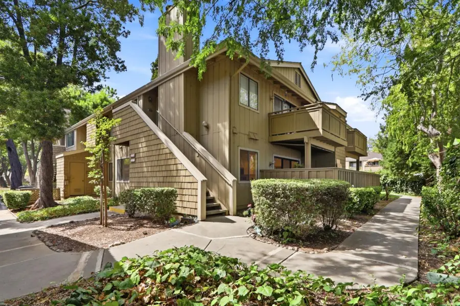 5699 Makati Circle  #B, San Jose, CA 95123 - #3