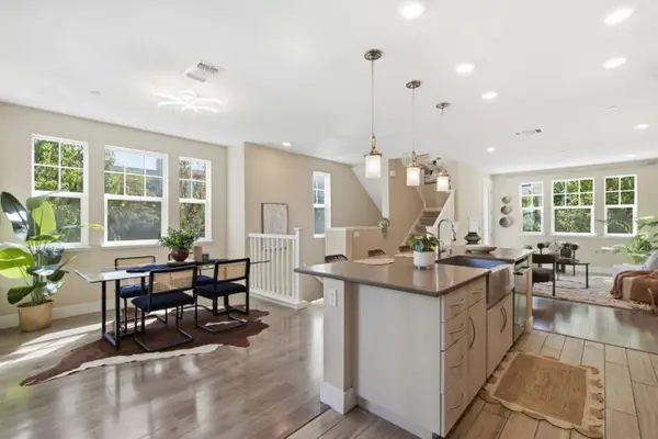 350 Circuit Way, MOUNTAIN VIEW, CA 94043