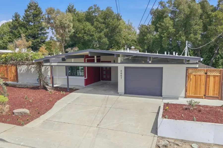 5667 Greenridge Road, Castro Valley, CA 94552 - #2