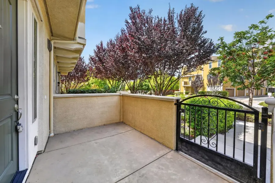 318 Expedition Lane, Milpitas, CA 95035 - #3