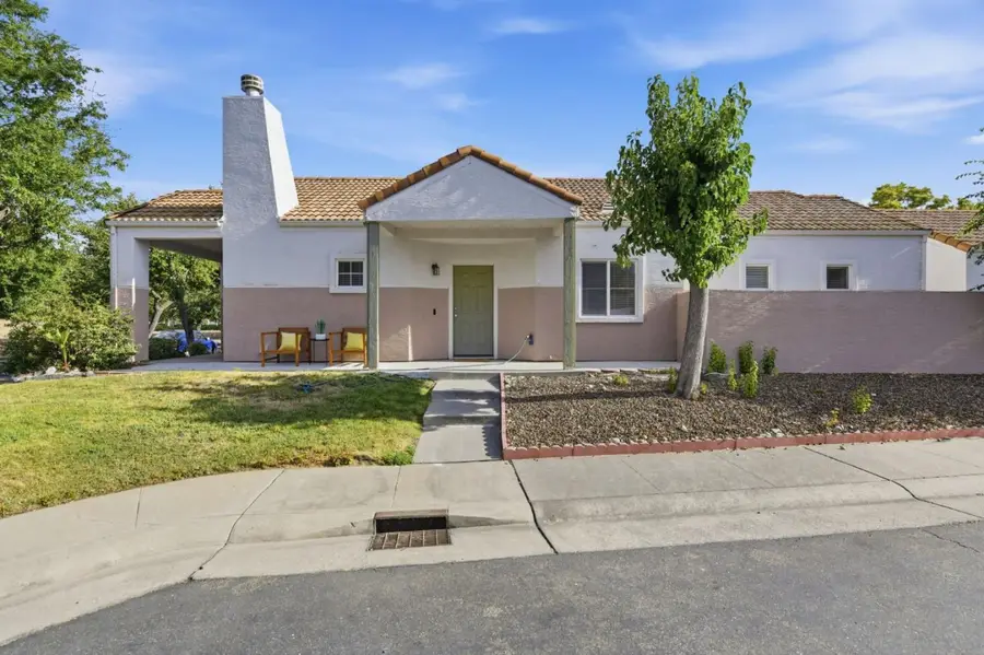 9113 Haussman Street, Elk Grove, CA 95758 - #2