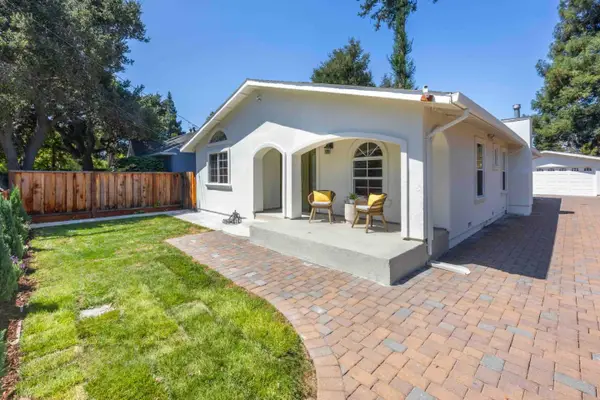 537 7th Avenue, MENLO PARK, CA 94025