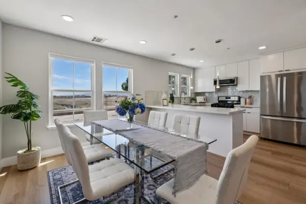1121 Outrigger Lane, Foster City, CA 94404