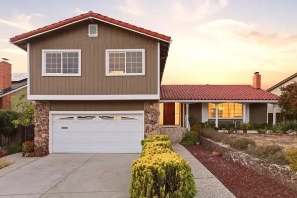 3138 La Mesa Drive, SAN CARLOS, CA 94070