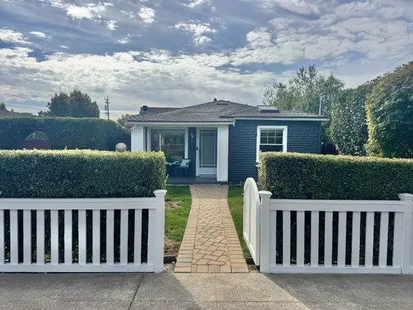 1005 Hall Street, San Carlos, CA 94070