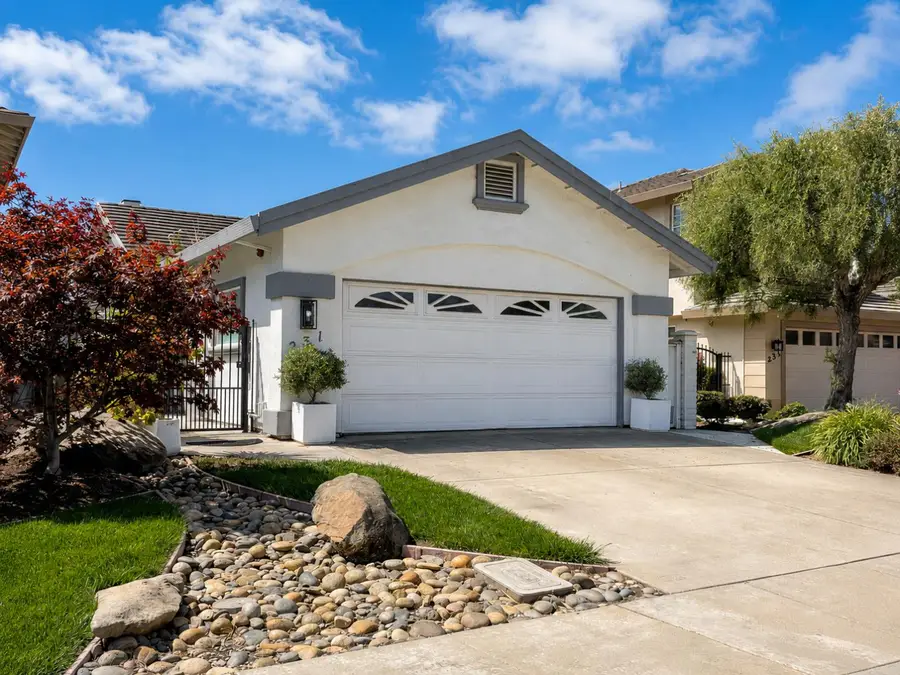 231 Montclair Lane, Salinas, CA 93906 - #3