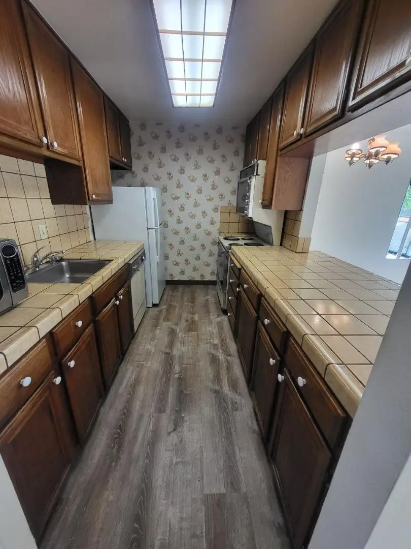 44 Lodato Avenue  #205, San Mateo, CA 94403 - #1