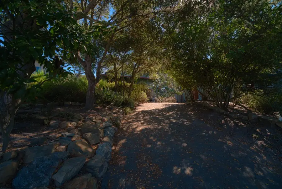 1019 Hillside Avenue, Pacific Grove, CA 93950 - #2
