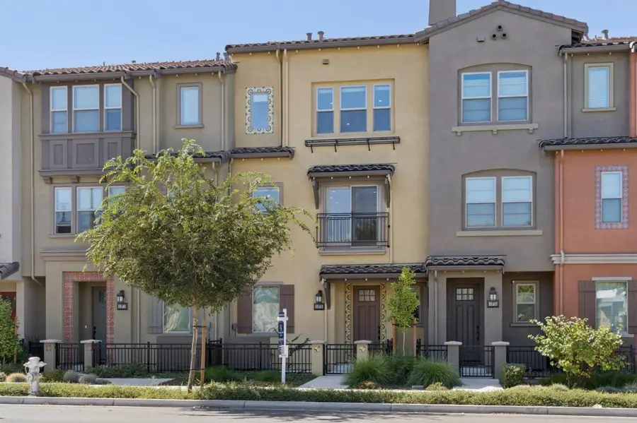 1373 W Middlefield Road, Mountain View, CA 94043 - #3