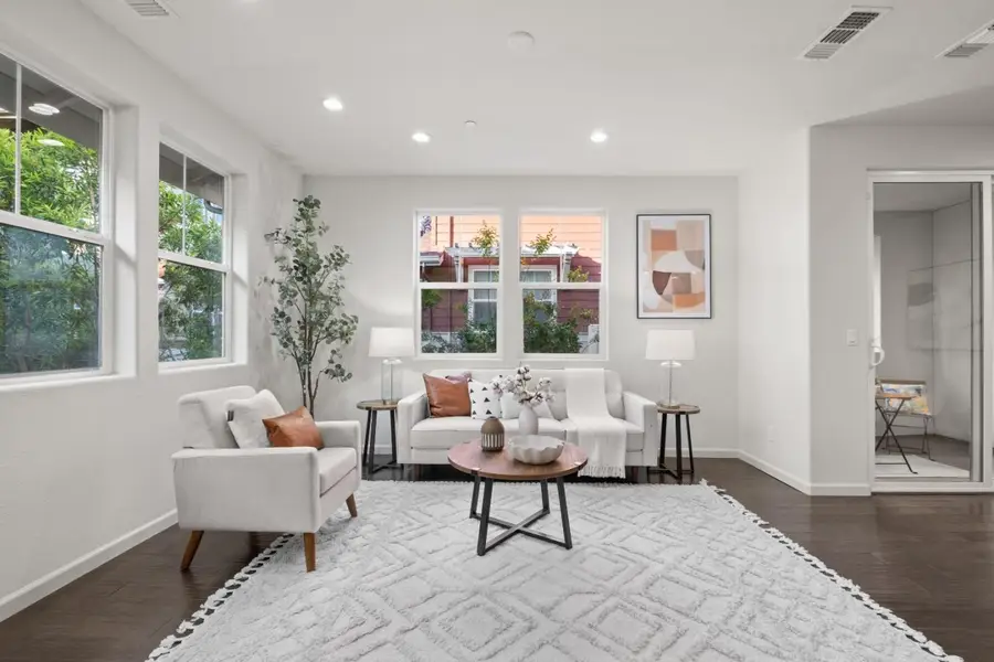 2104 Vincenzo Walkway, San Jose, CA 95133 - #2