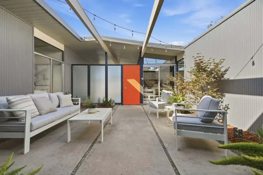 2440 Fairoak Court, San Jose, CA 95125 - #2