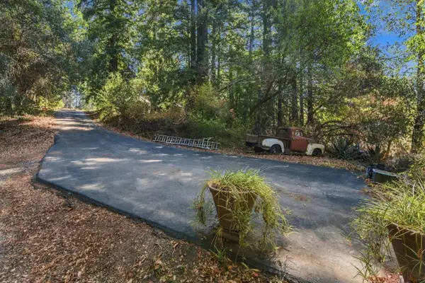 1150 Blue Ridge Drive, BOULDER CREEK, CA 95006