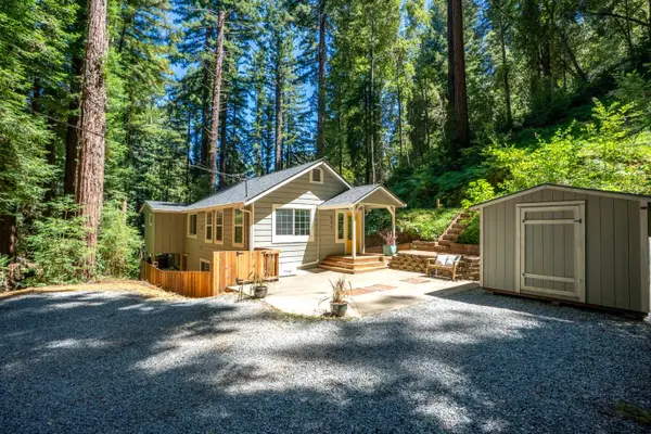 504 Eden Avenue, Boulder Creek, CA 95006