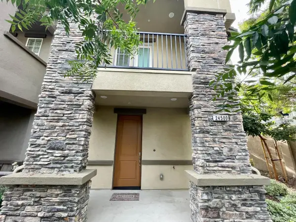 24500 Autumn Mist Way, HAYWARD, CA 94544