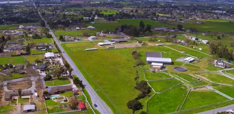 2055 Rucker Avenue, Gilroy, CA 95020 - #2
