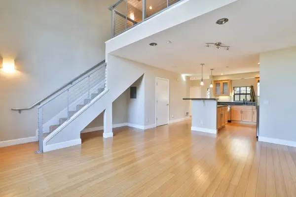 1765 Bayshore Road, EAST PALO ALTO, CA 94303
