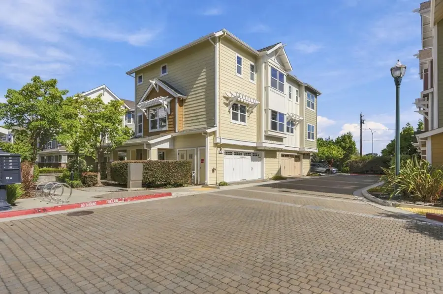 403 Hummingbird Lane, San Mateo, CA 94402 - #3