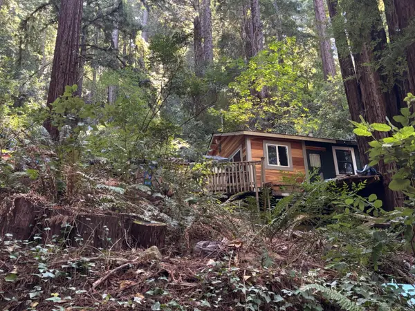 400 Martin Drive, SCOTTS VALLEY, CA 95066