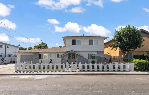 2134 Main Street, SANTA CLARA, CA 95050