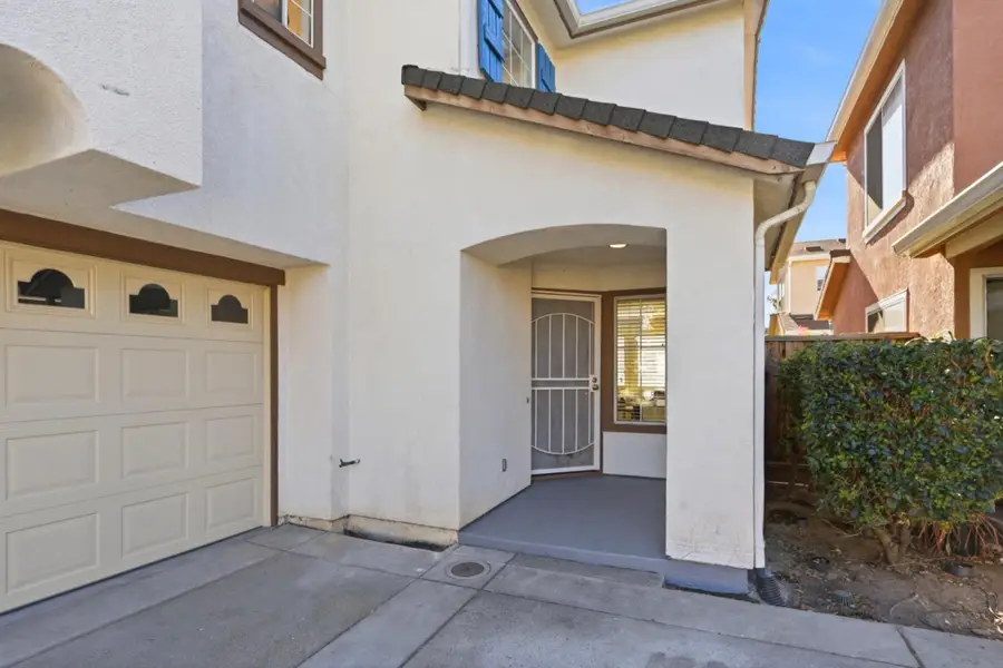 1572 Firestone Loop, San Jose, CA 95116 - #2