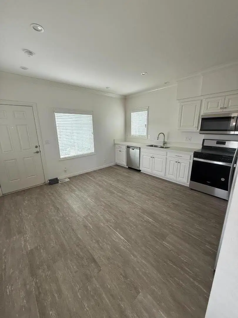 440 Moffet Boulevard, Mountain View, CA 94043 - #2