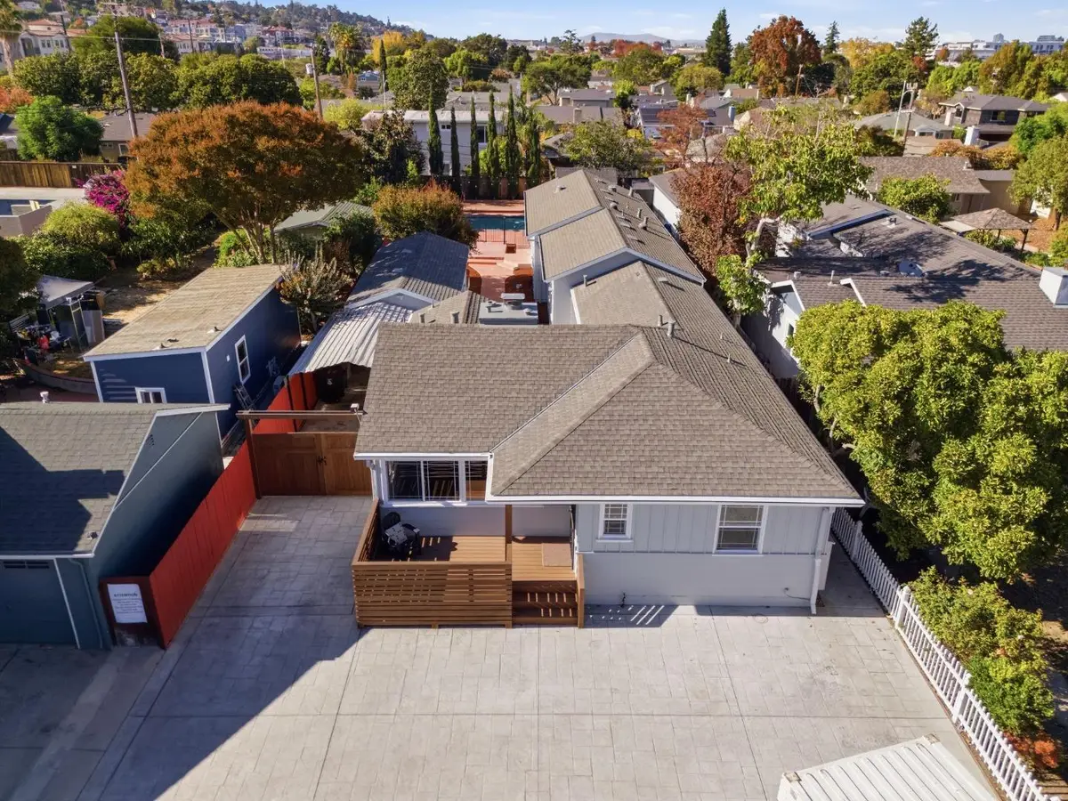 1038 Holly Street, San Carlos, CA 94070 - #1