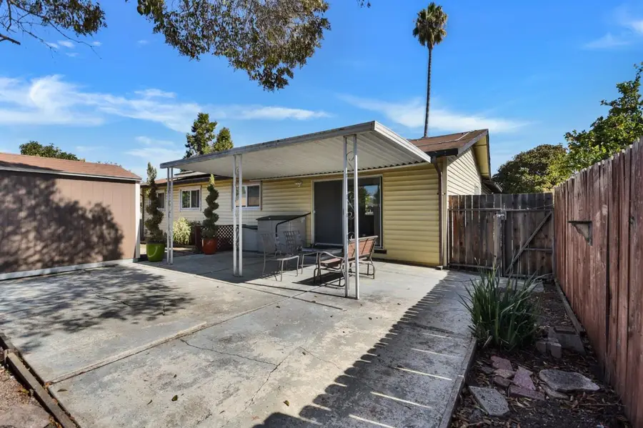 2281 Brentwood Court, East Palo Alto, CA 94303 - #3