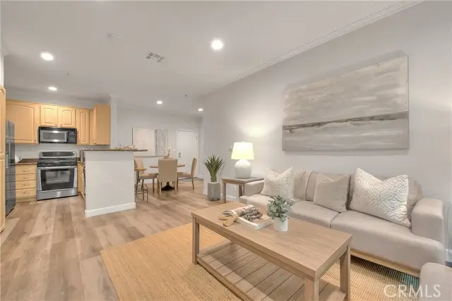 300 El Molino Avenue  #118, Pasadena, CA 91101 - Image #3