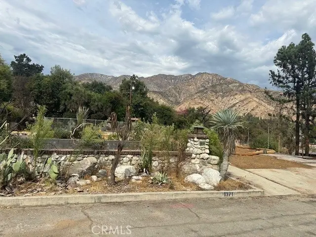 1371 El Corto Drive, Altadena, CA 91001 - Image #3