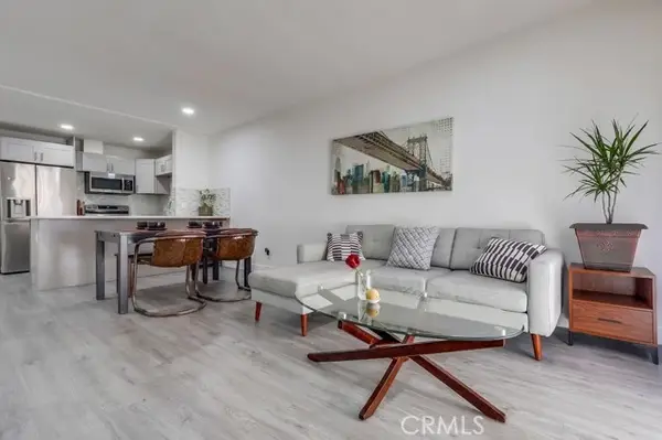 425 Kenmore Avenue Avenue  #306, Los Angeles, CA 90020