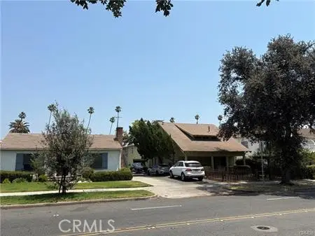 92 Allen Avenue, Pasadena, CA 91106