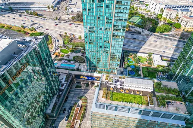 889 Francisco Street  #3205, Los Angeles, CA 90017 - Image #3