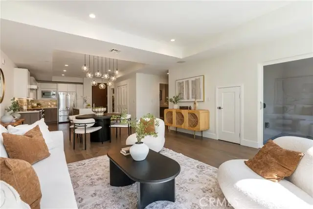 3715 San Marino Street  #105, Los Angeles, CA 90019 - #3