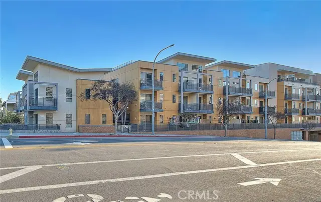 217 Marengo, Pasadena, CA 91101 - #2