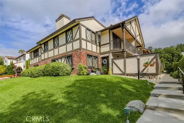 395 Mariposa Avenue  #C, Sierra Madre, CA 91024