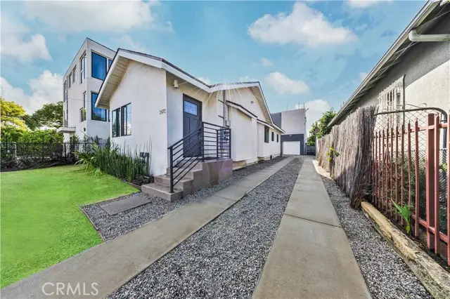 2672 Newell, Los Angeles, CA 90039 - #1