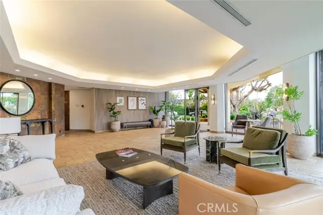 750 Spaulding Avenue  #129, Los Angeles, CA 90036 - #3