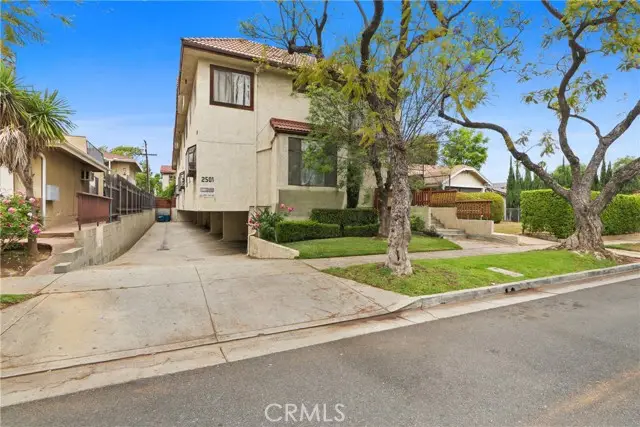 2501 Grand Avenue  #1, Alhambra, CA 91801 - #2