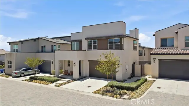 15964 Caterpillar, Fontana, CA 92336 - #2