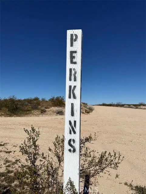 3186 Perkins Ave, California City, CA 93505 - #2