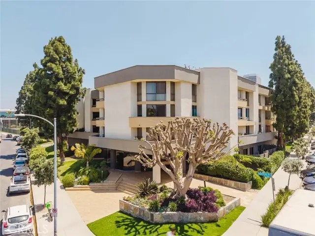 750 Spaulding Avenue  #332, Los Angeles, CA 90036 - #1