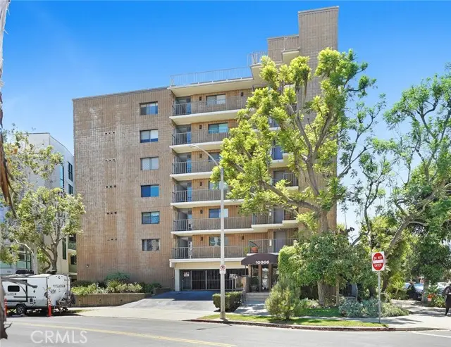10966 Rochester Avenue  #1B, Los Angeles, CA 90024 - #1