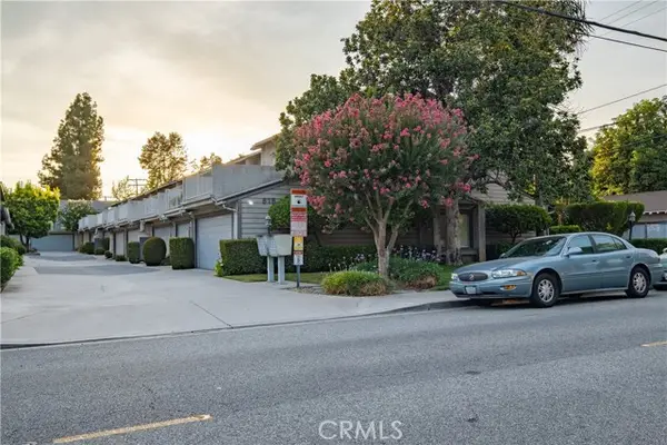 615 Monterey  #E, Monrovia, CA 91016