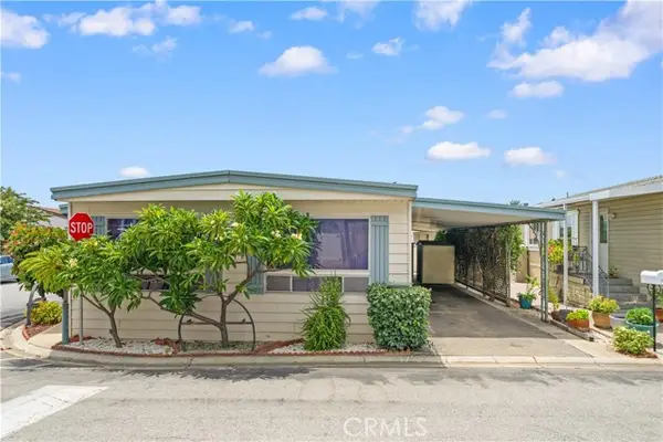 1035 Huntington Avenue  #17, Monrovia, CA 91016
