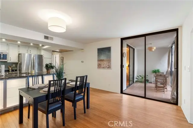 740 Kings Road  #208, Los Angeles, CA 90069 - #3