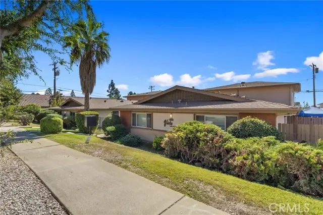 1232 11th, Upland, CA 91786 - #3