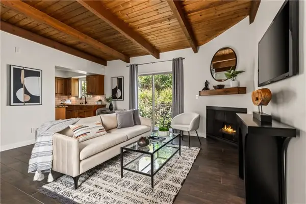 4230 Whitsett Avenue  #6, Studio City, CA 91604